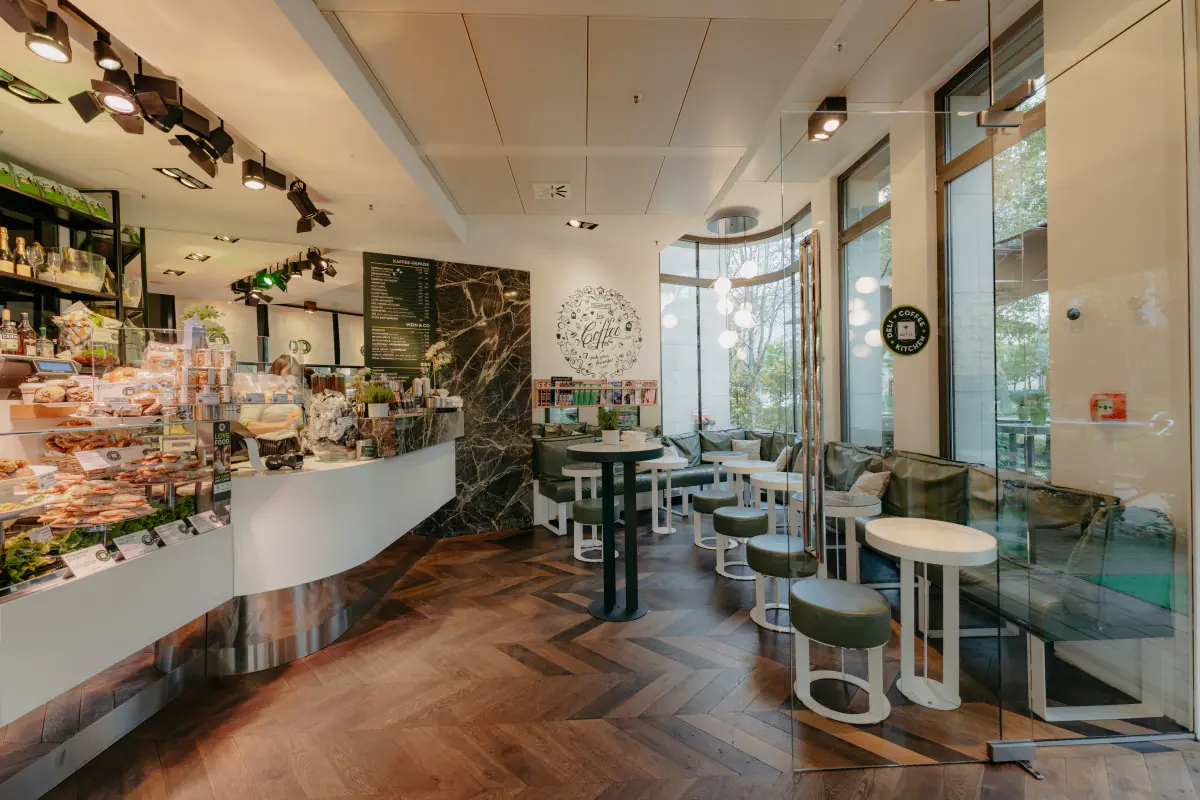 Meyers Deli Westend hires 00176