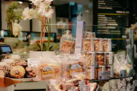 Meyers Deli Westend hires 09831